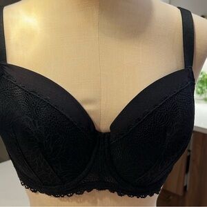 Wonderbra Black Lace Balconette Bra